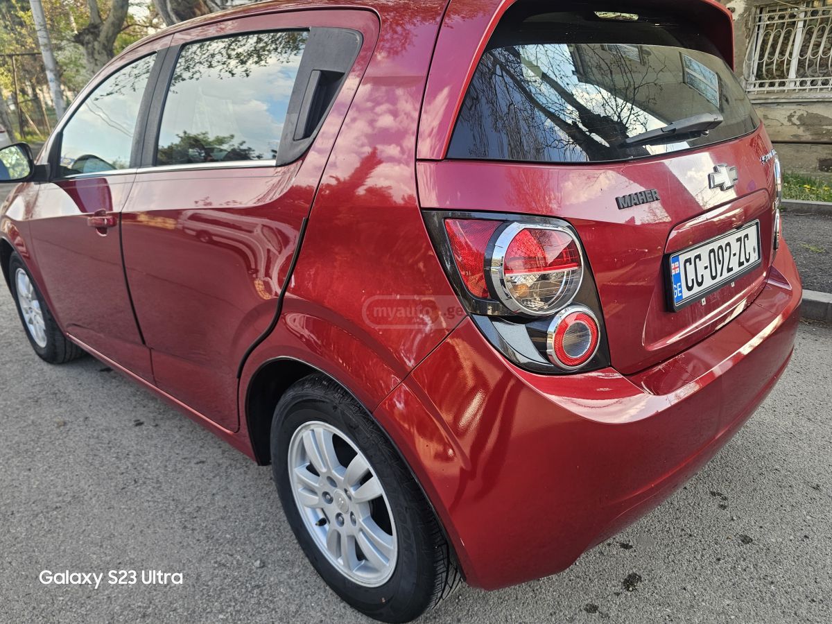 Chevrolet Sonic - фото 6