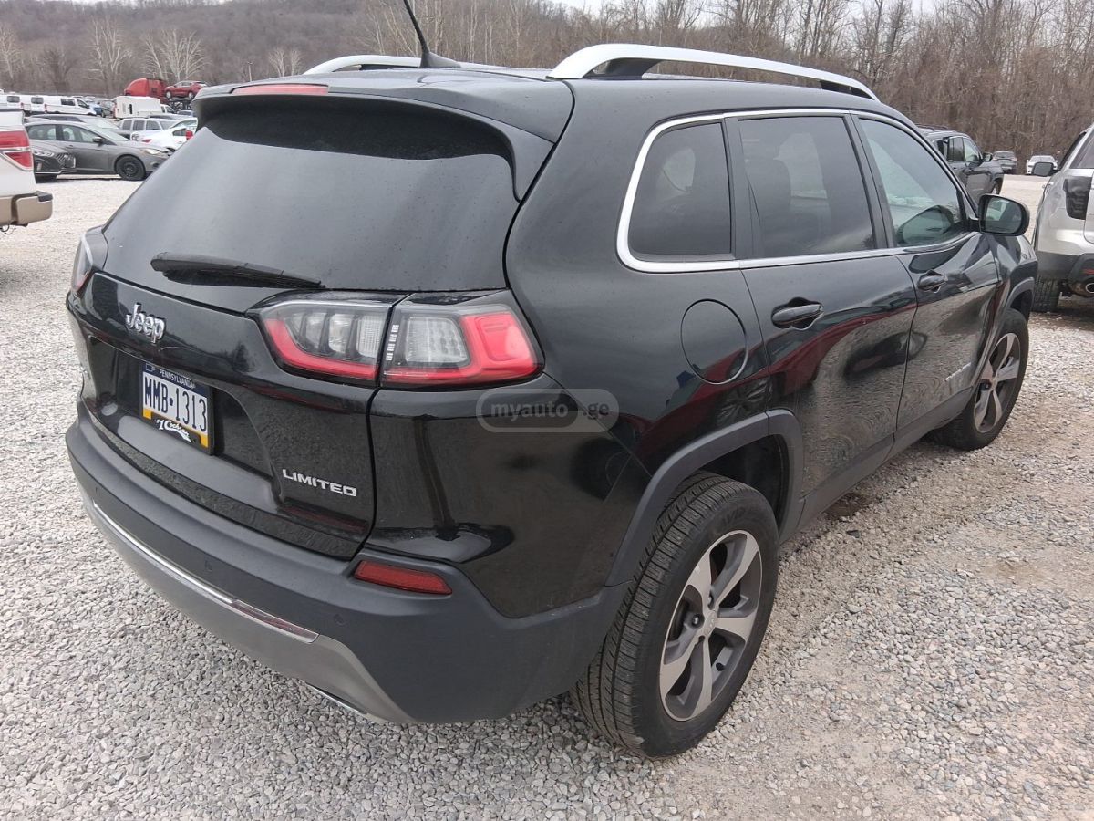 Jeep Cherokee - фото 5