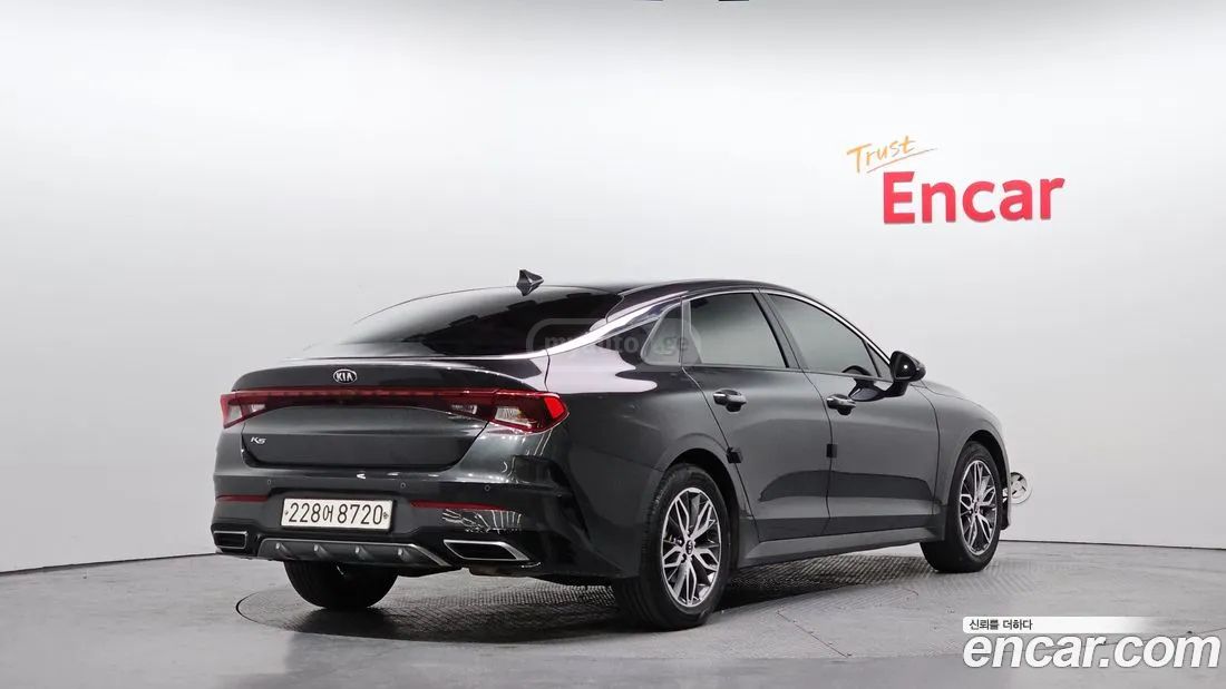 Kia Optima - фото 2