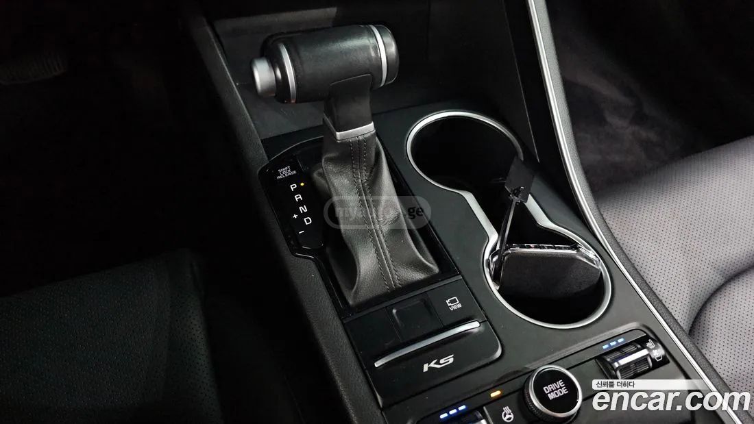 Kia Optima - фото 9