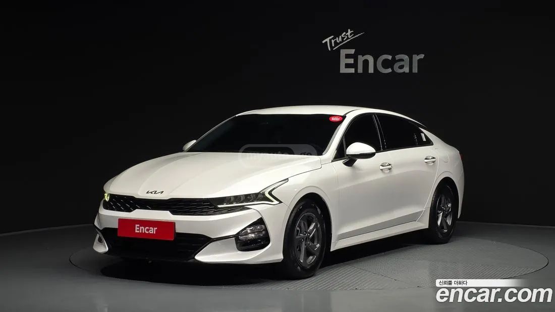 Kia Optima - фото 1