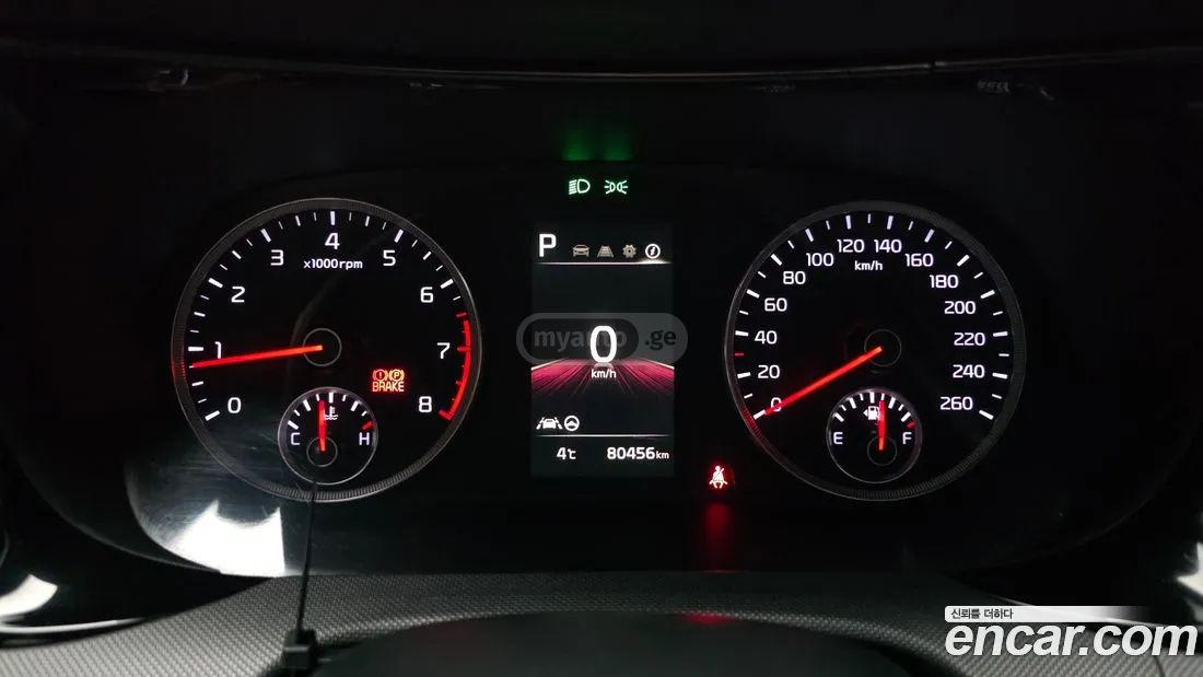 Kia Optima - фото 8