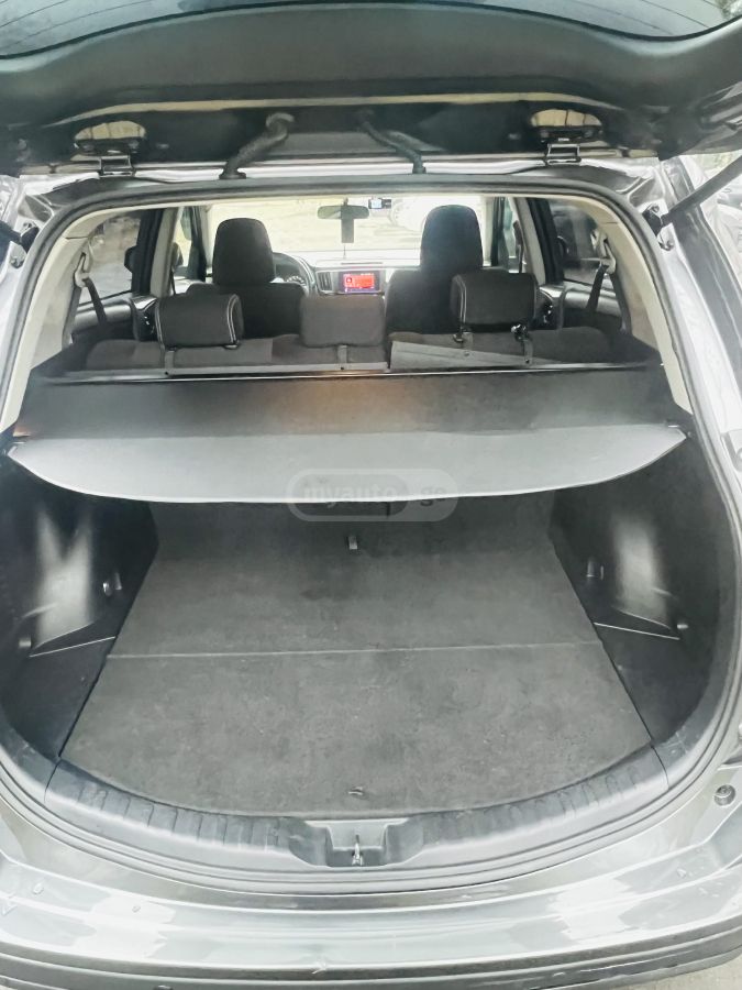 Toyota RAV 4 - фото 10
