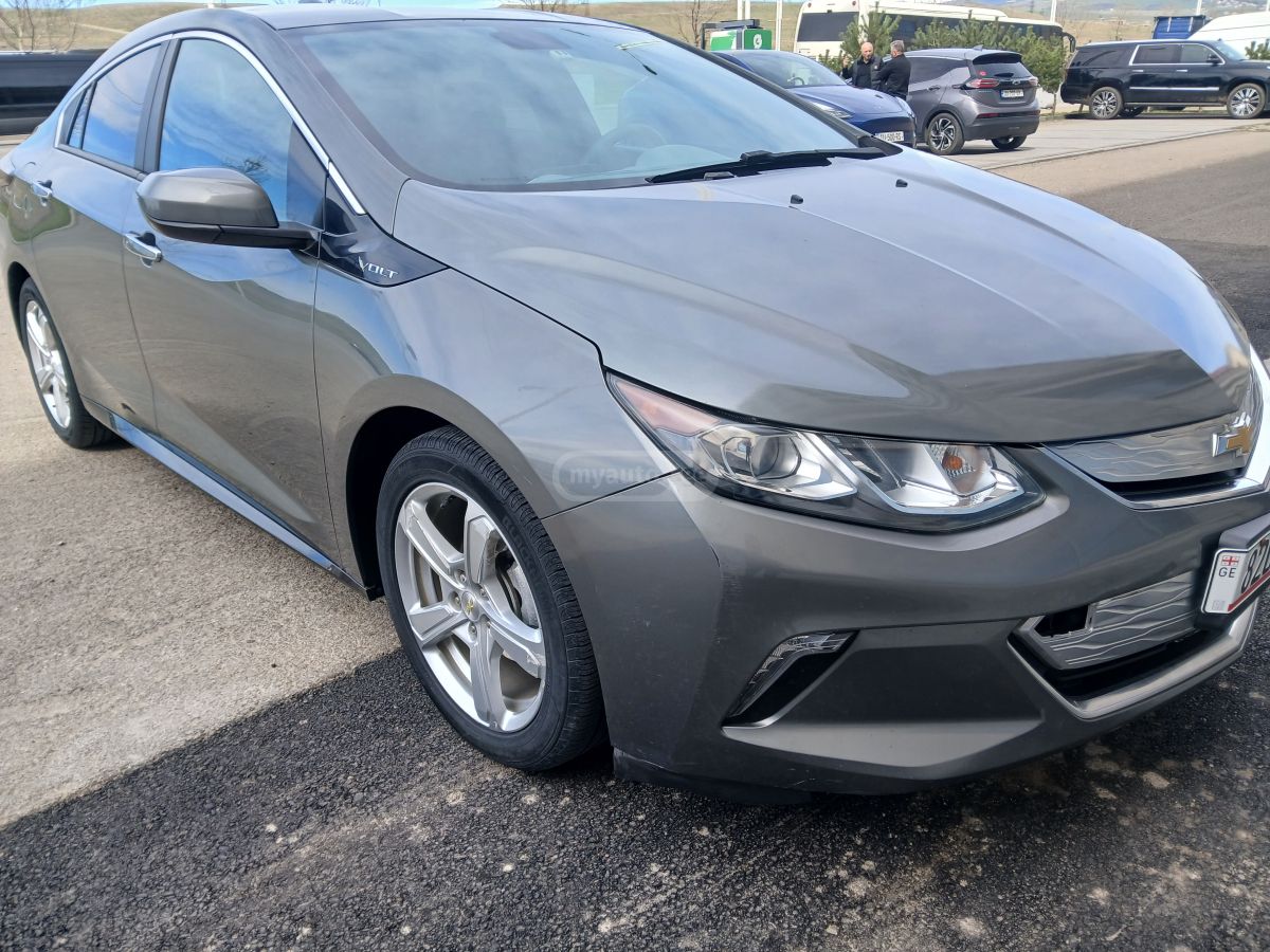 Chevrolet Volt - фото 3
