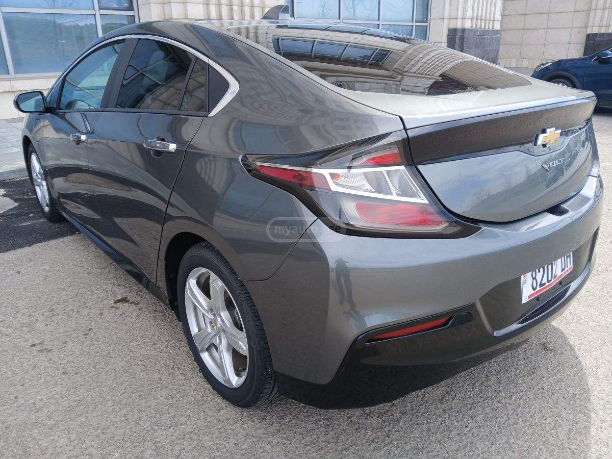 Chevrolet Volt - фото 6