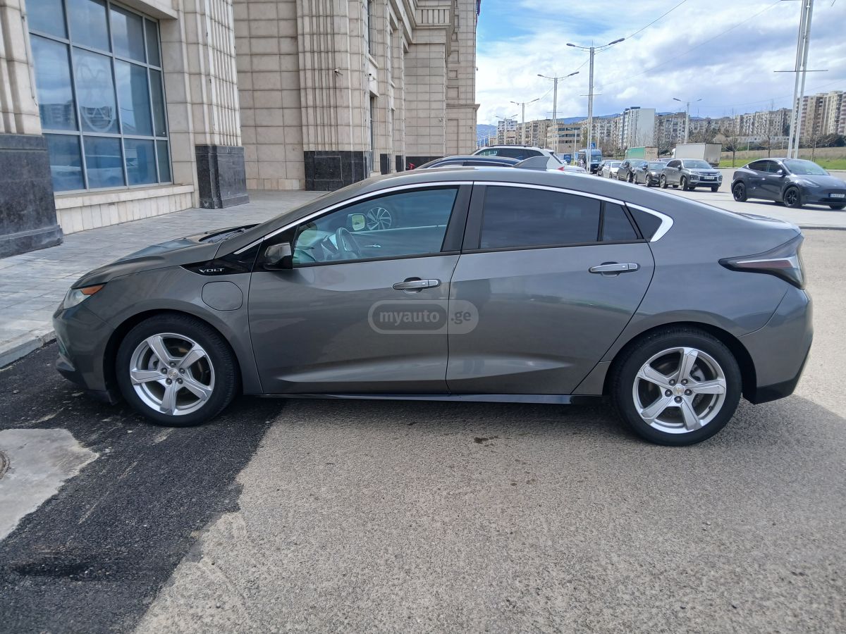 Chevrolet Volt - фото 8