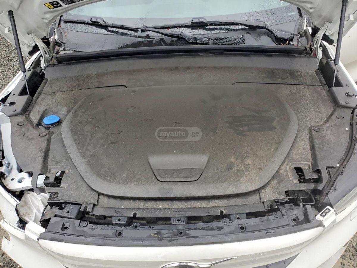 Volvo XC 40 2025 — миниатюра 11