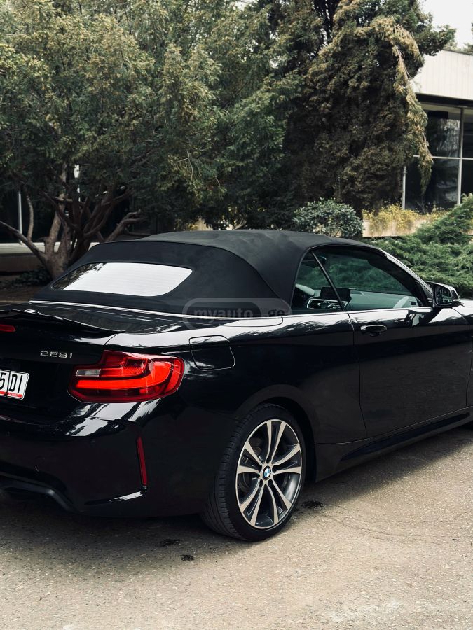 BMW 228 - фото 1