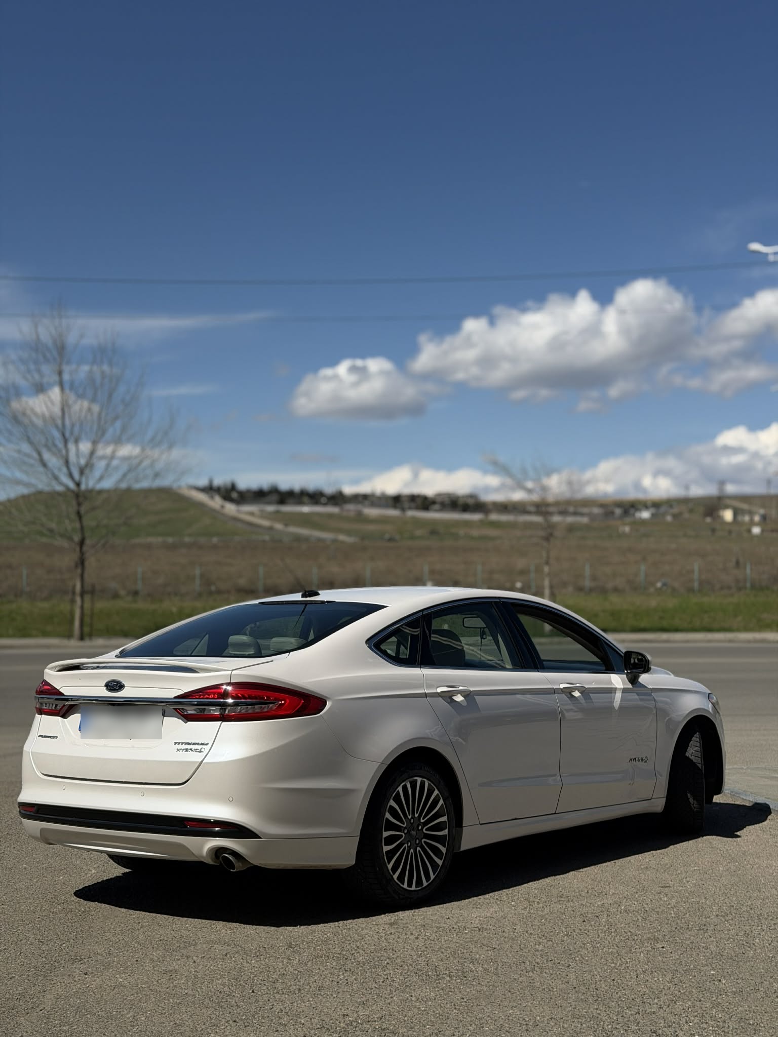 Ford Fusion - фото 1