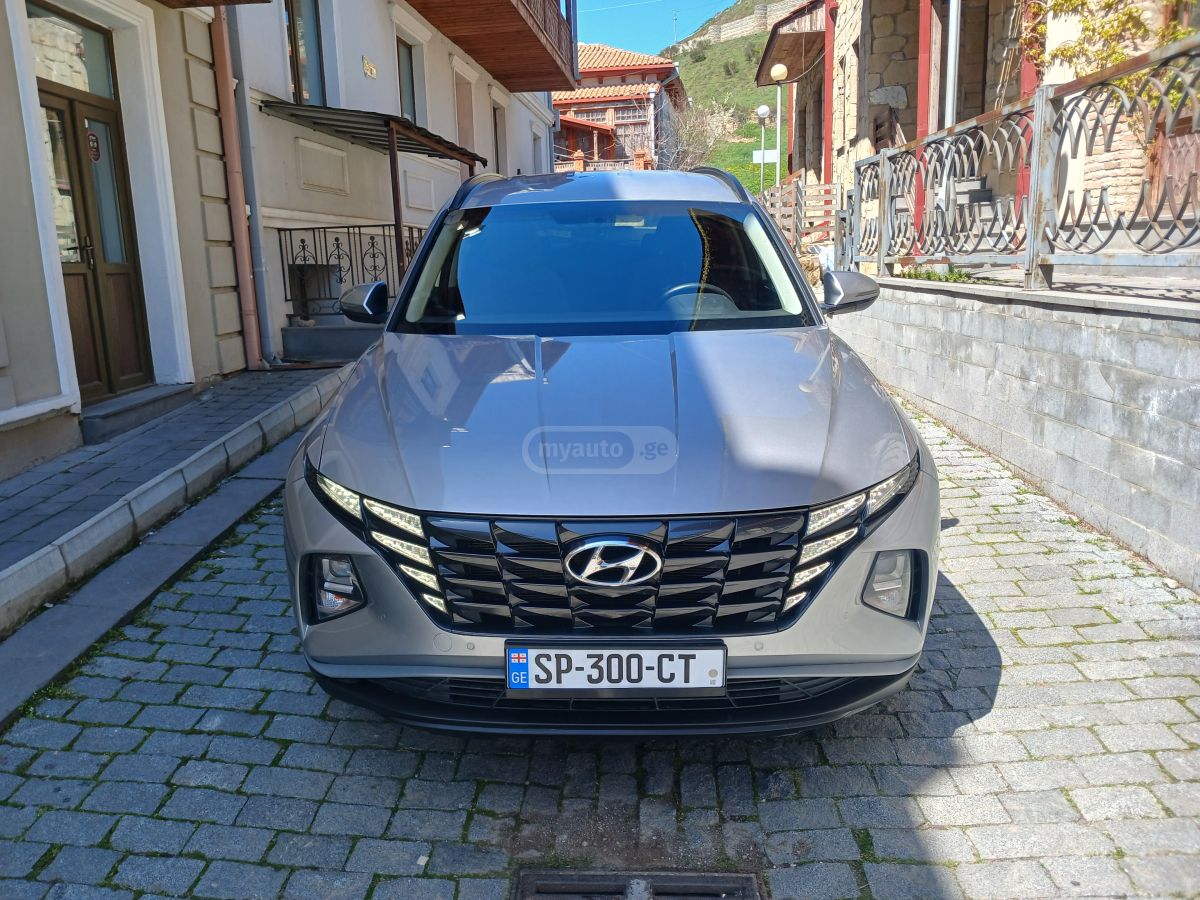 Hyundai Tucson - фото 1