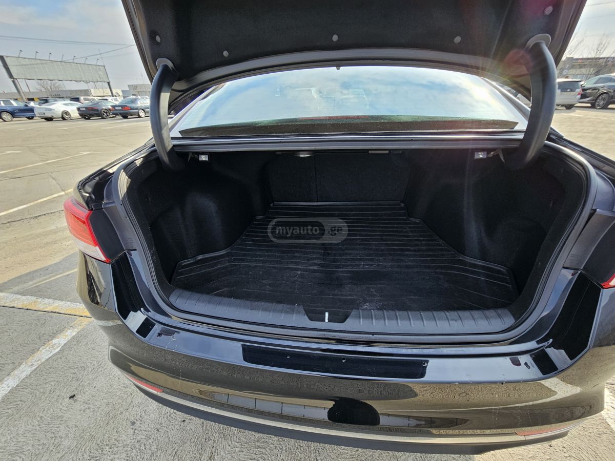 Kia Optima - фото 10