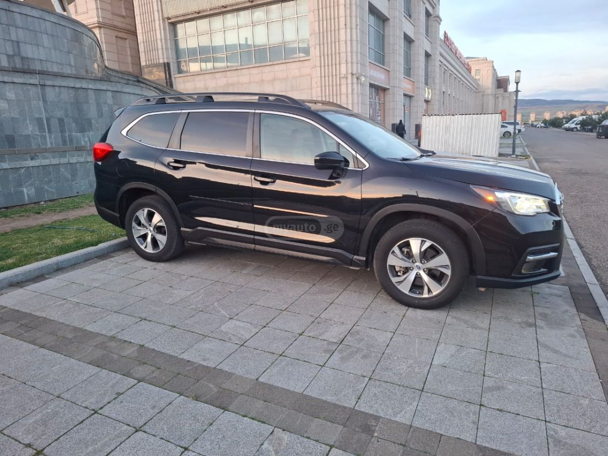 Subaru Ascent - фото 1