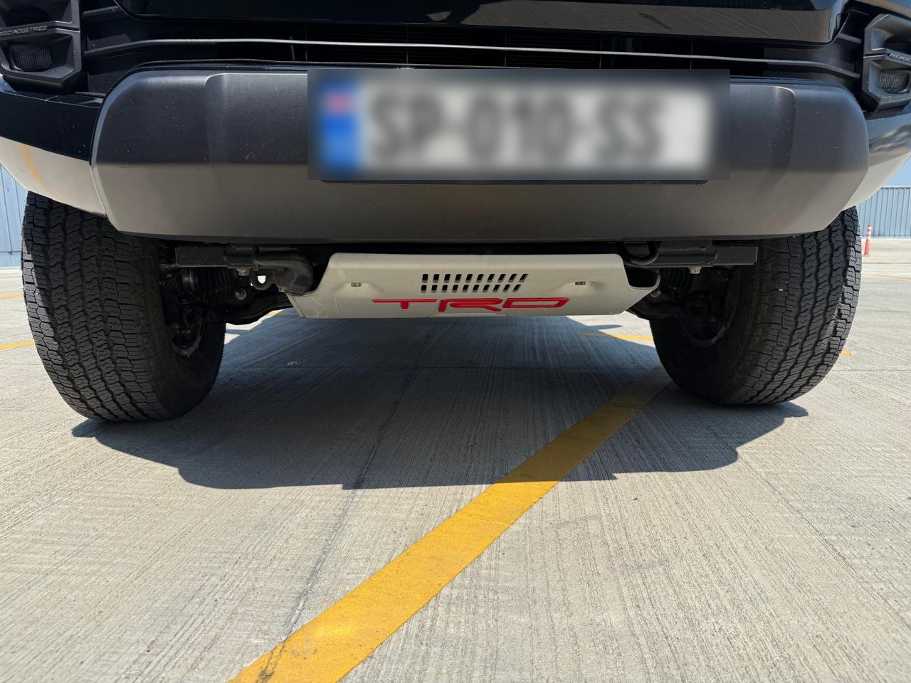 Toyota Tacoma - фото 12