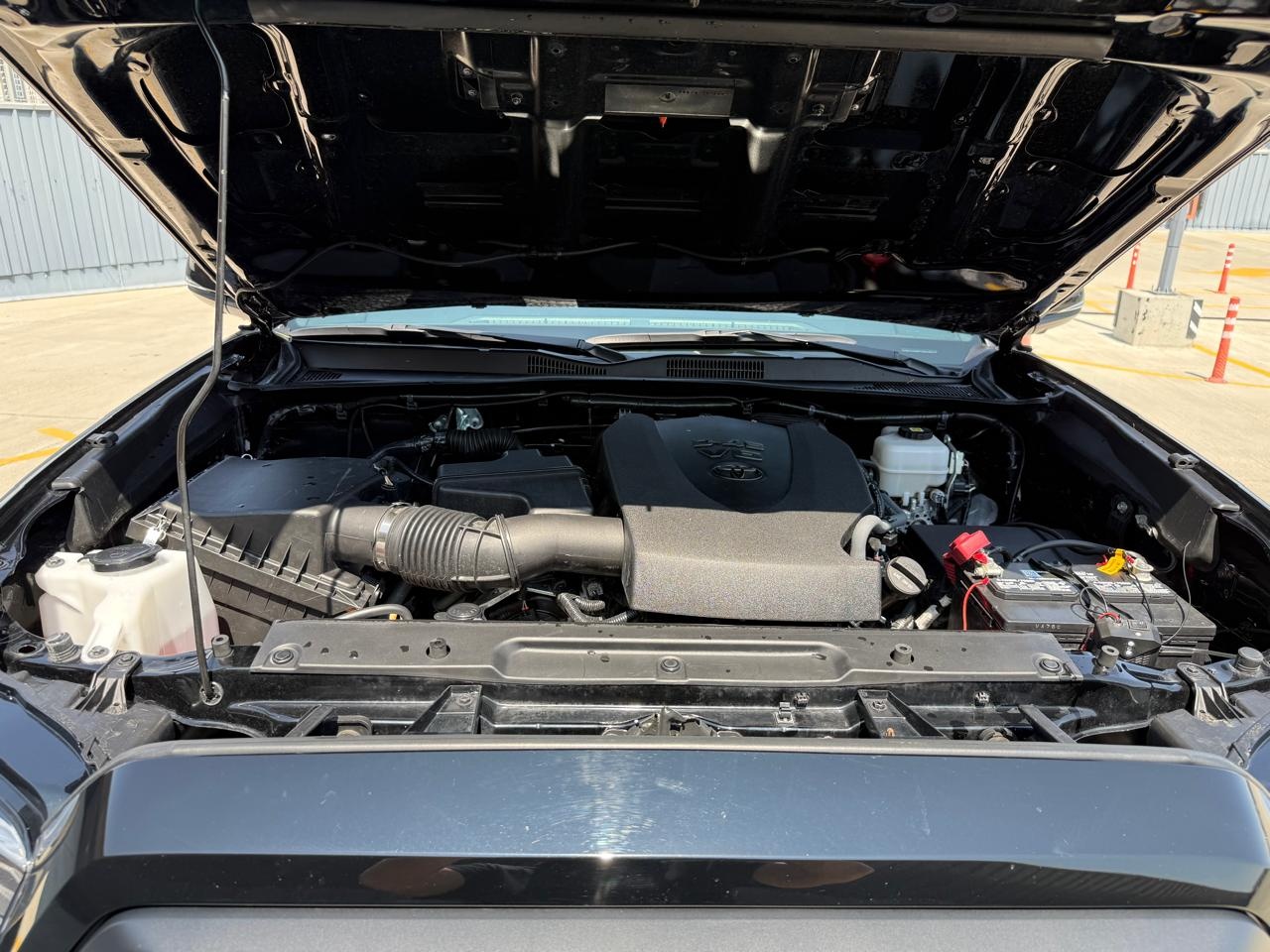 Toyota Tacoma - фото 13