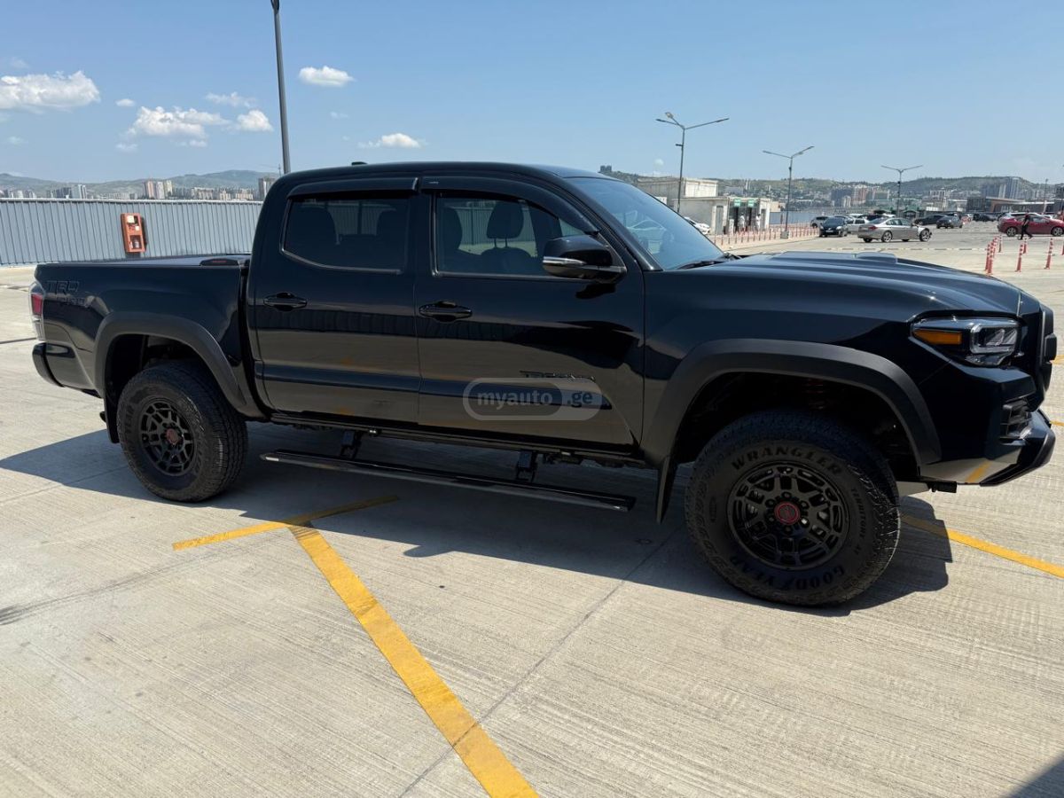 Toyota Tacoma - фото 4