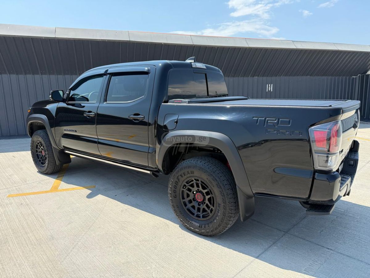 Toyota Tacoma - фото 7
