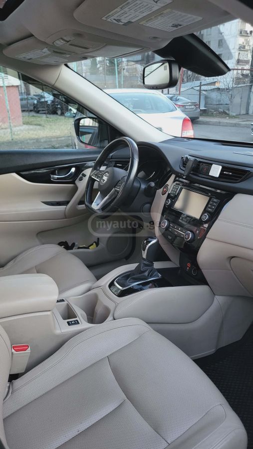 Nissan Rogue - фото 6