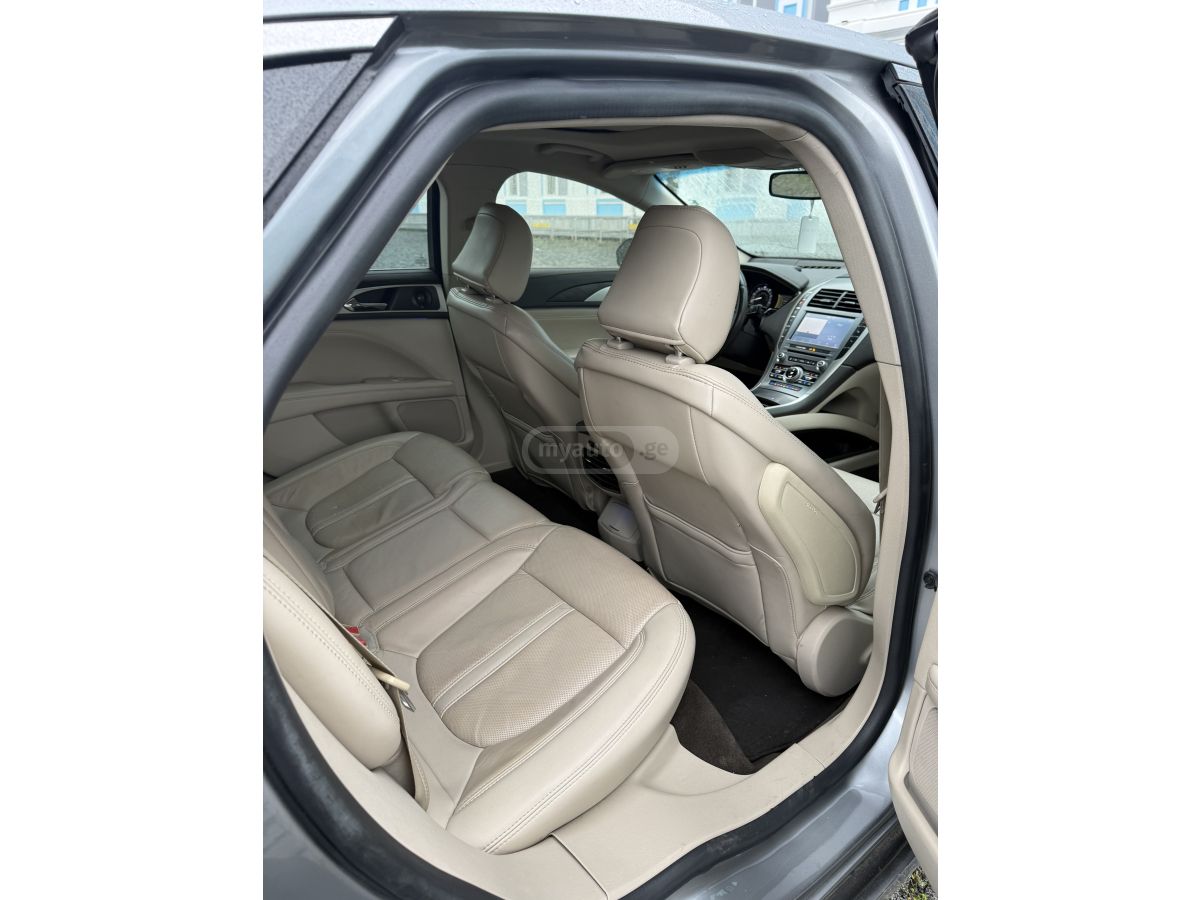 Lincoln MKZ - фото 10