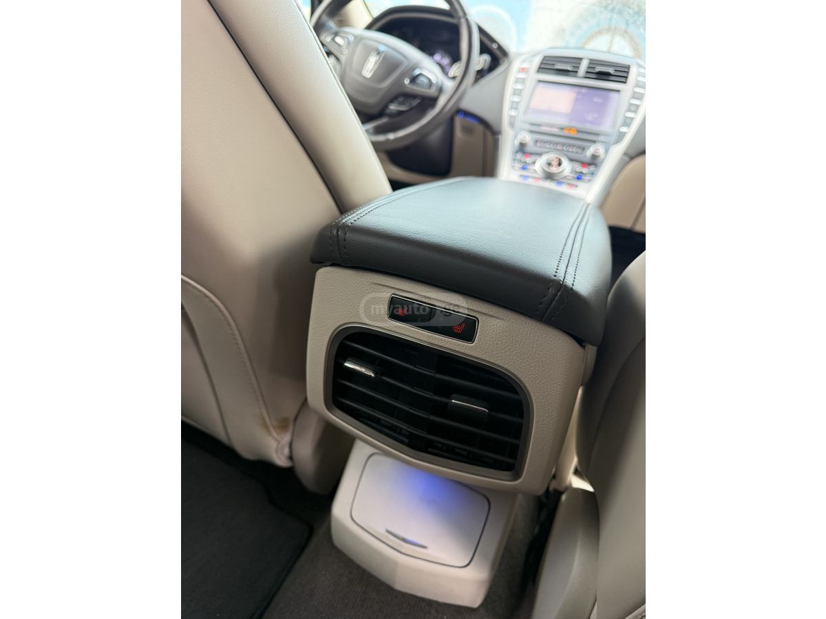 Lincoln MKZ - фото 11