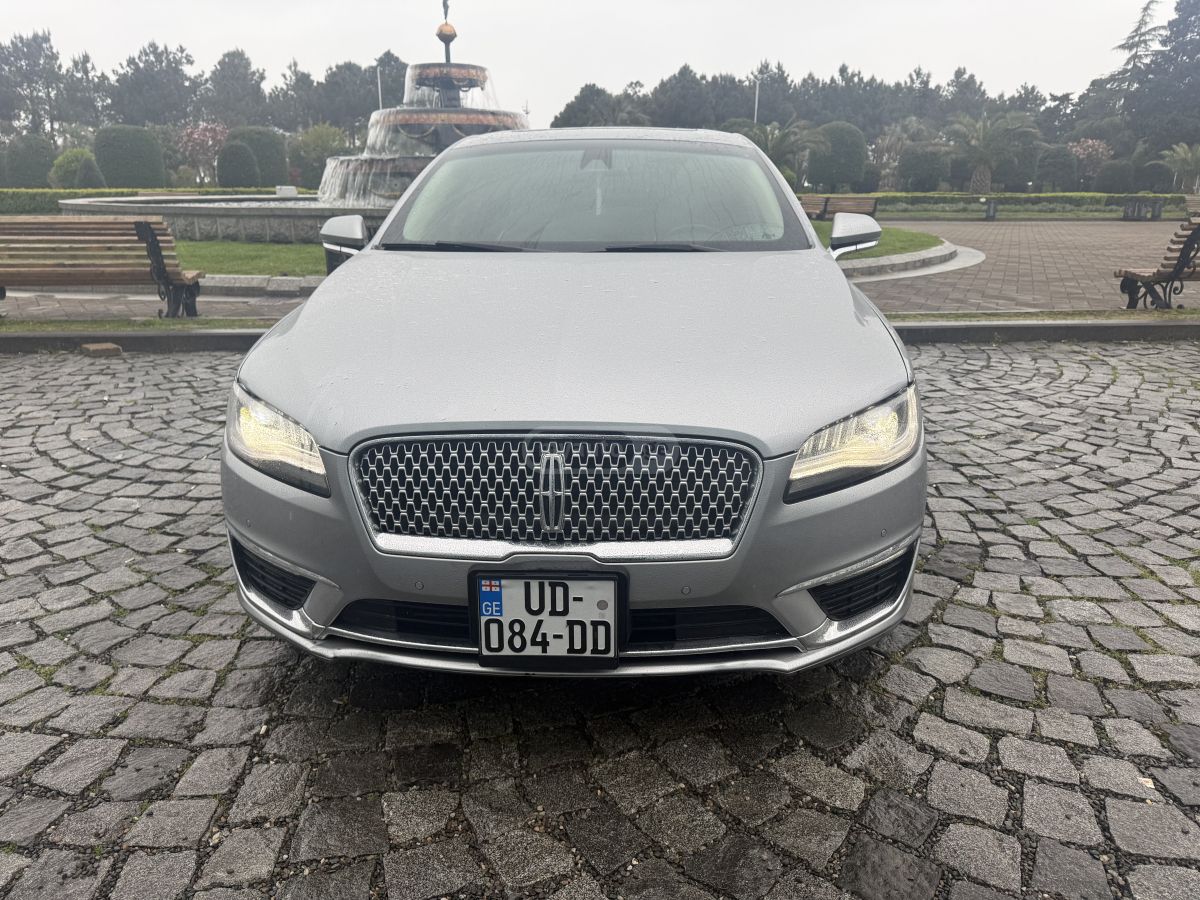 Lincoln MKZ - фото 2