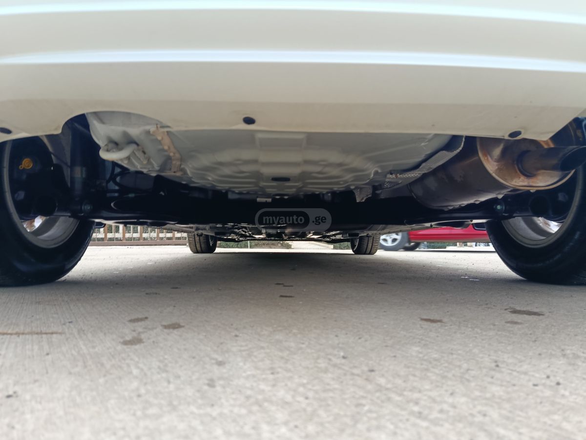 Nissan Note - фото 14