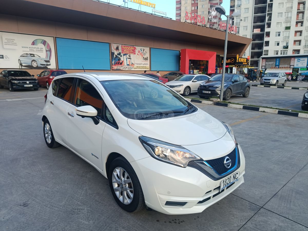 Nissan Note - фото 8