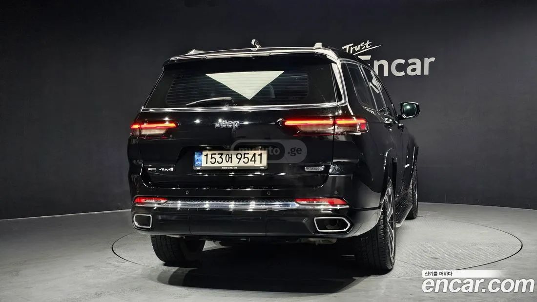 Jeep Grand Cherokee - фото 4