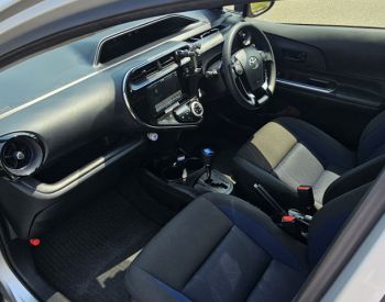 ToyotaAqua2018