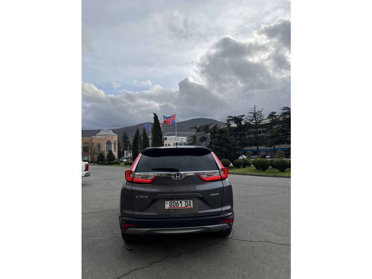 Honda CR-V - фото 5