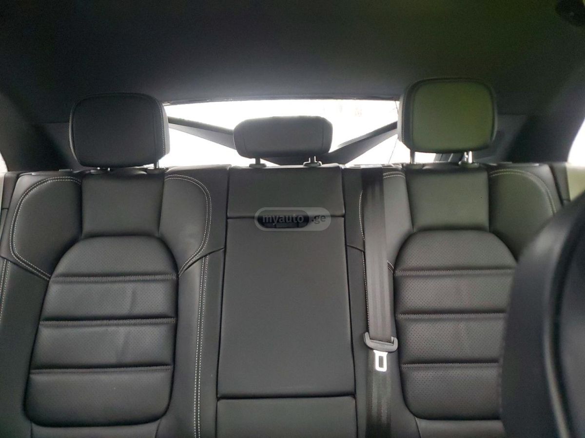 Porsche Macan 2025 — миниатюра 10