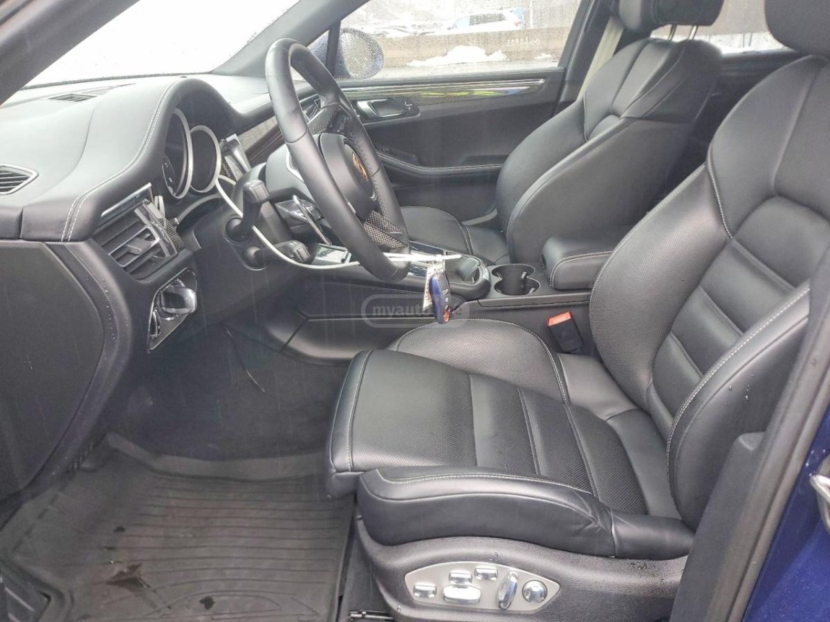 Porsche Macan 2025 — миниатюра 7