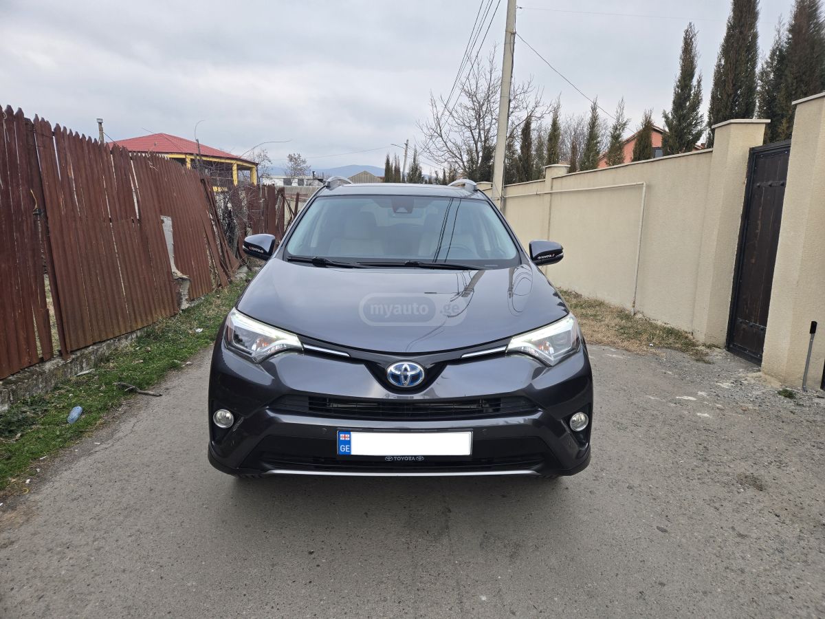 Toyota RAV 4 - фото 2