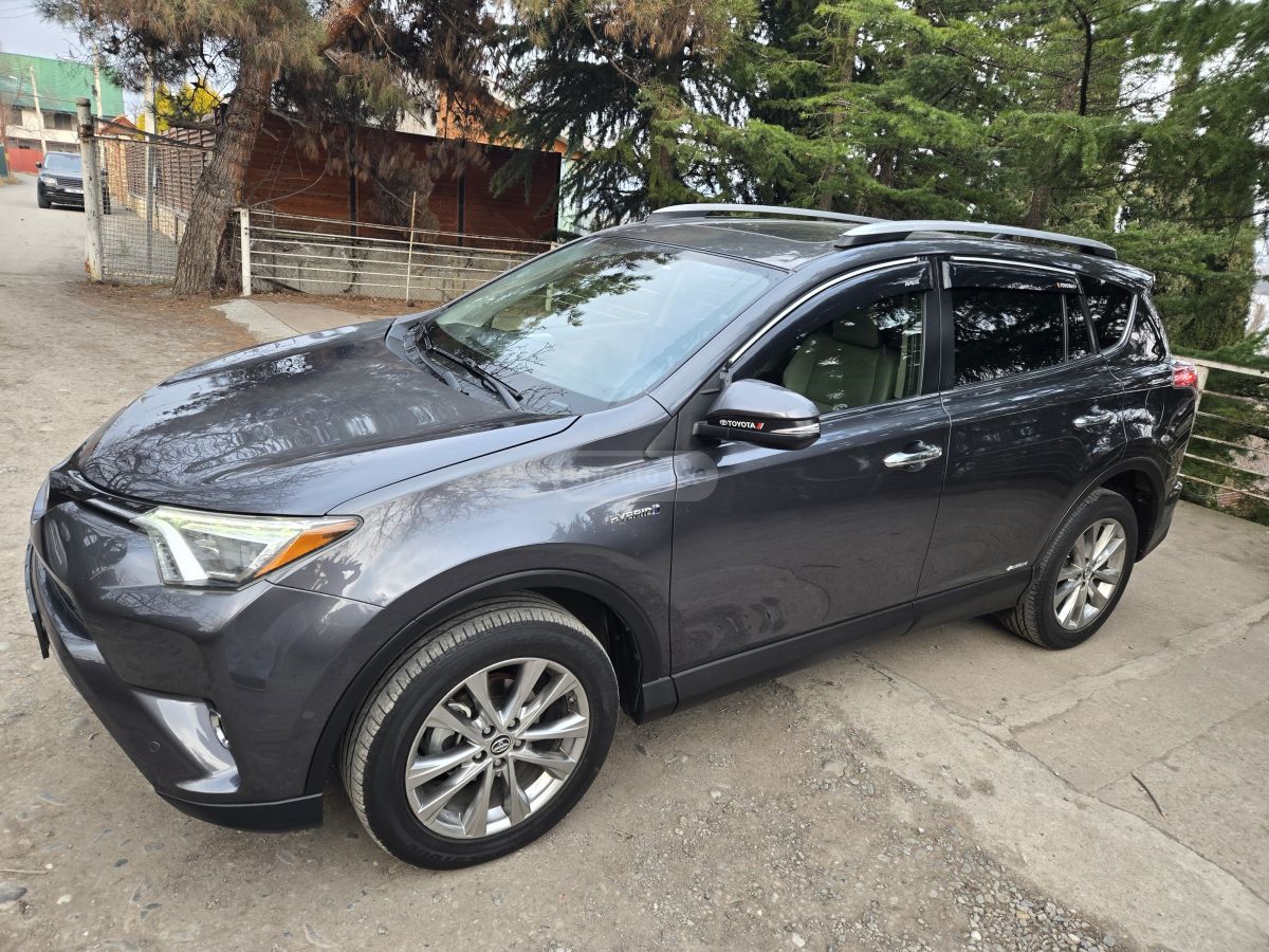 Toyota RAV 4 - фото 8