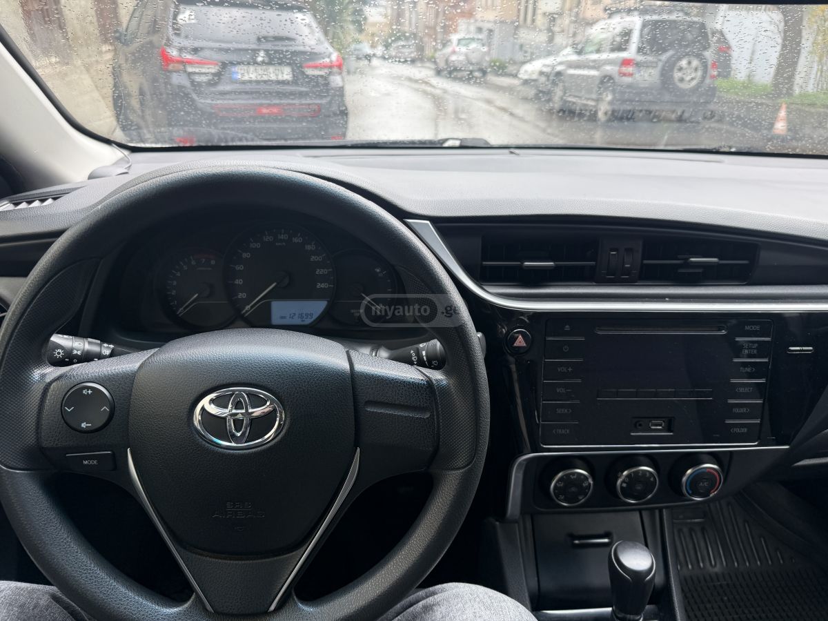 Toyota Corolla - фото 6