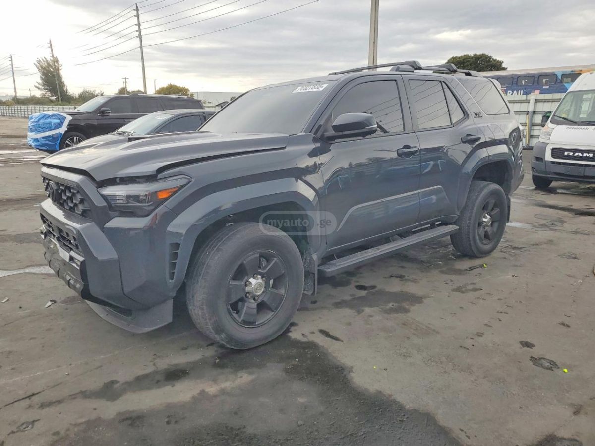 Toyota 4 Runner - фото 1