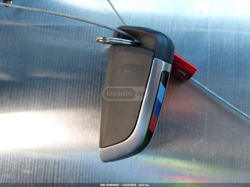 BMW 230i 2025 — миниатюра 10