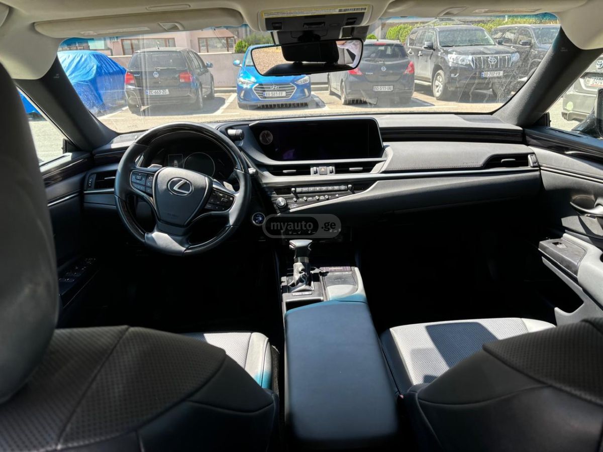 Lexus ES 300 - фото 4