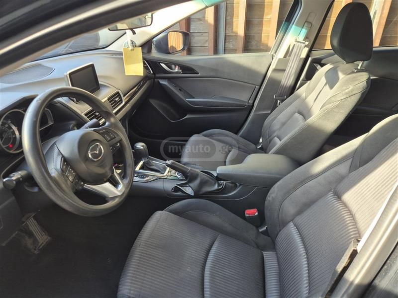 Mazda Mazda 3 - фото 10
