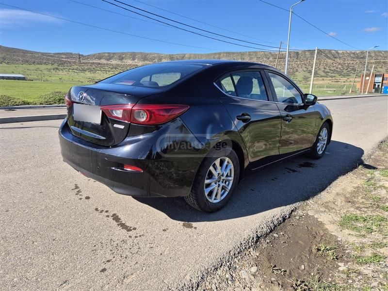 Mazda Mazda 3 - фото 4