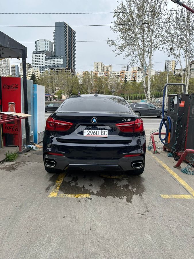 BMW X6 - фото 10