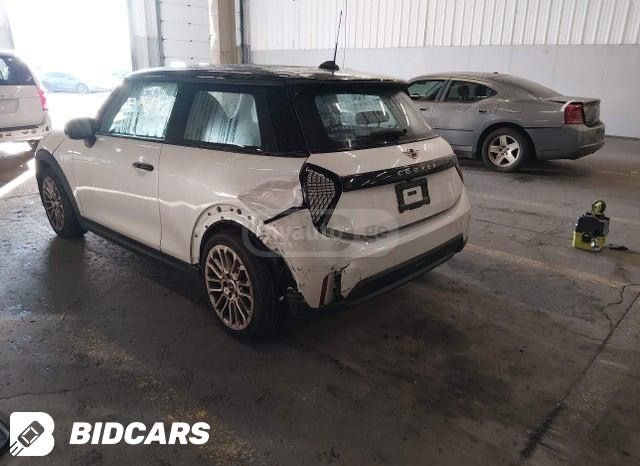 MINI Cooper Individual 2025 — миниатюра 4