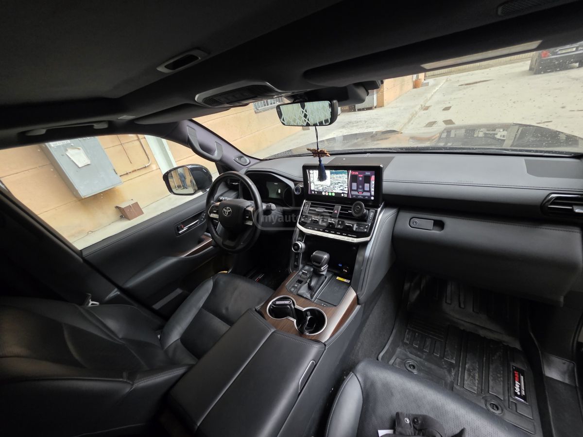 Toyota Land Cruiser - фото 3