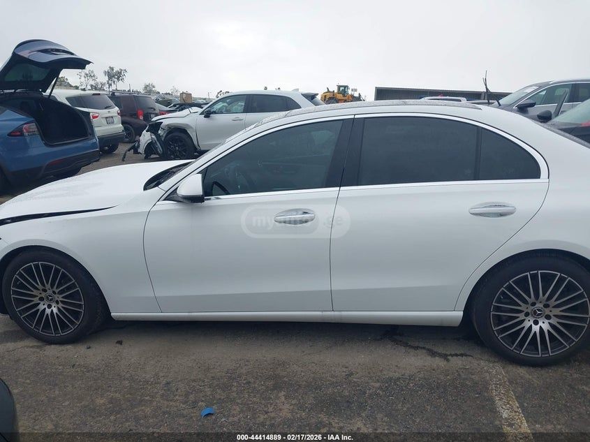 Mercedes-Benz C 300 SEDAN 2023 — миниатюра 9