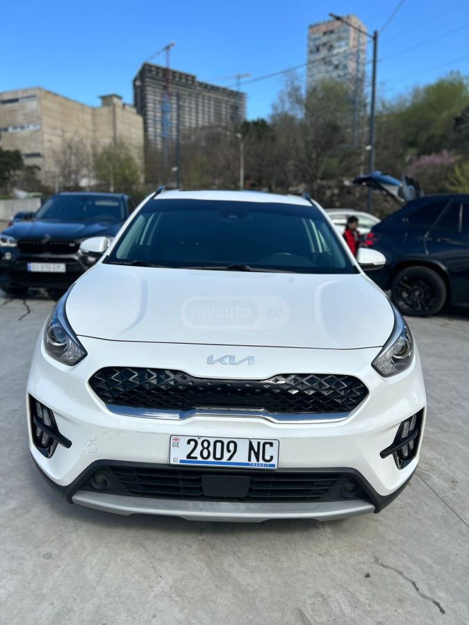 Kia Niro - фото 13