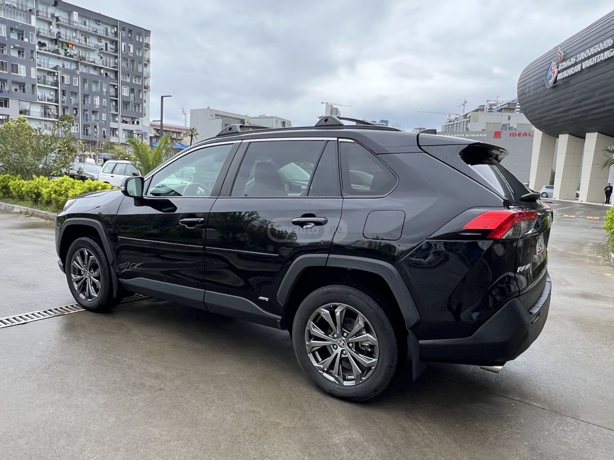 Toyota Rav 4 - фото 6