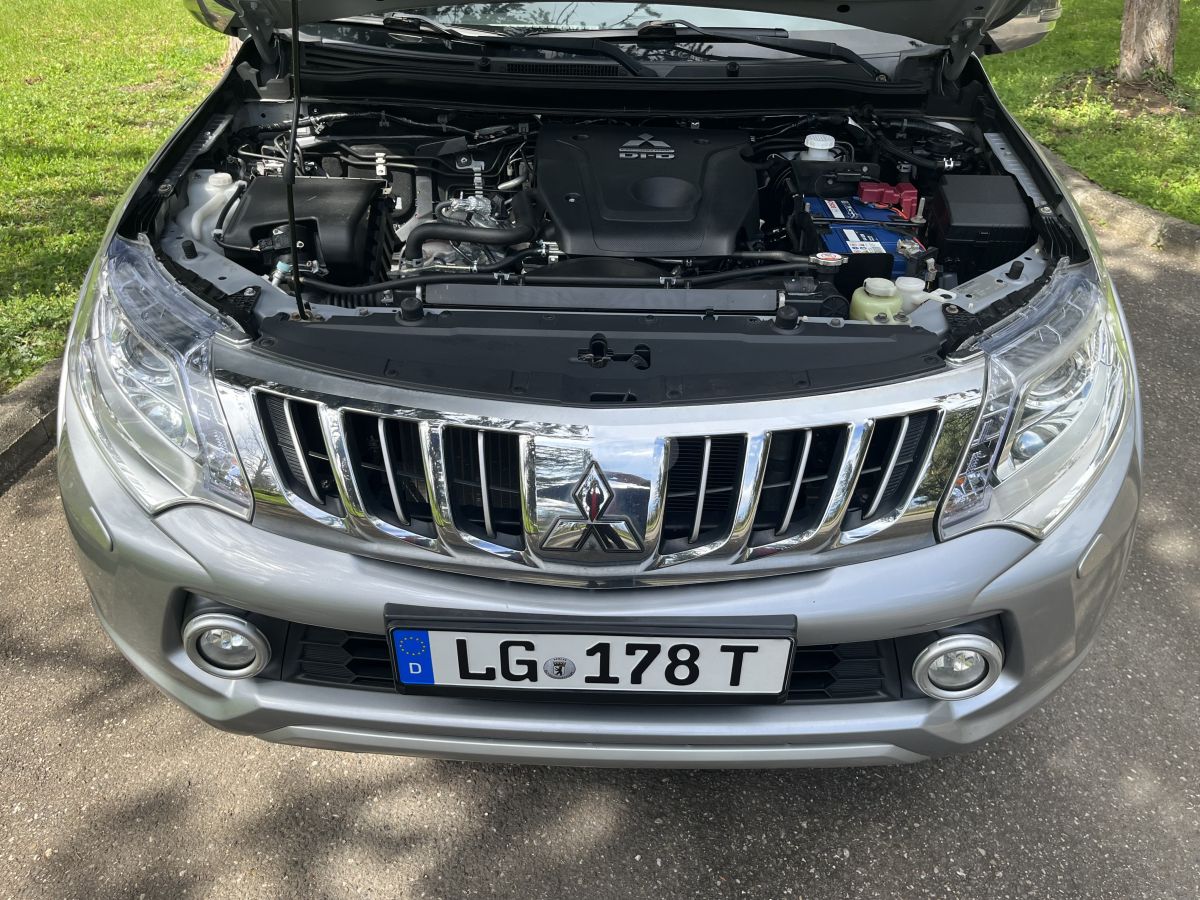 Mitsubishi L 200 - фото 10