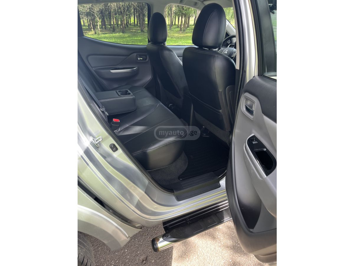 Mitsubishi L 200 - фото 11