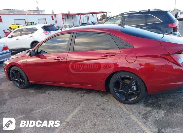 Hyundai Elantra - фото 10