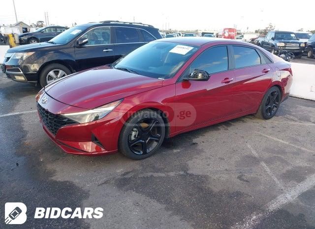 Hyundai Elantra - фото 2