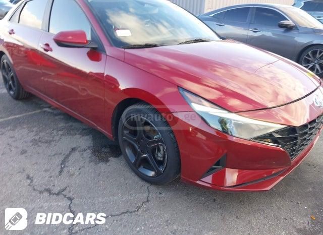 Hyundai Elantra - фото 6